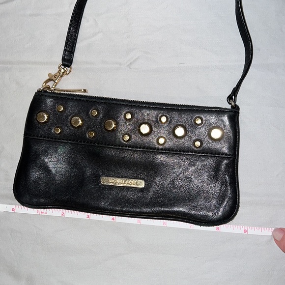 Michael Kors Zipper Wristlet - Picture 4 of 9